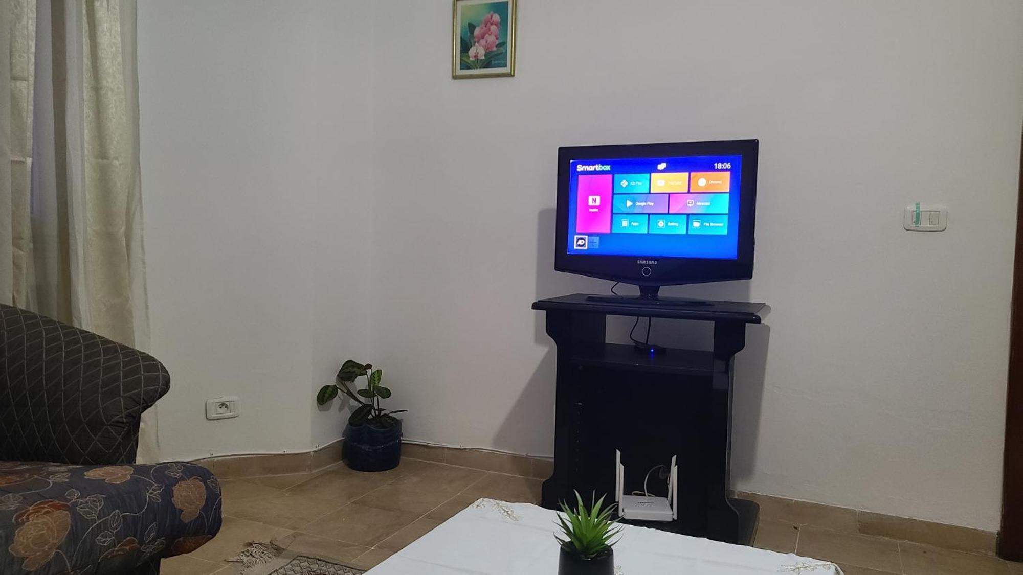 Cozy Ennasr Apartament *